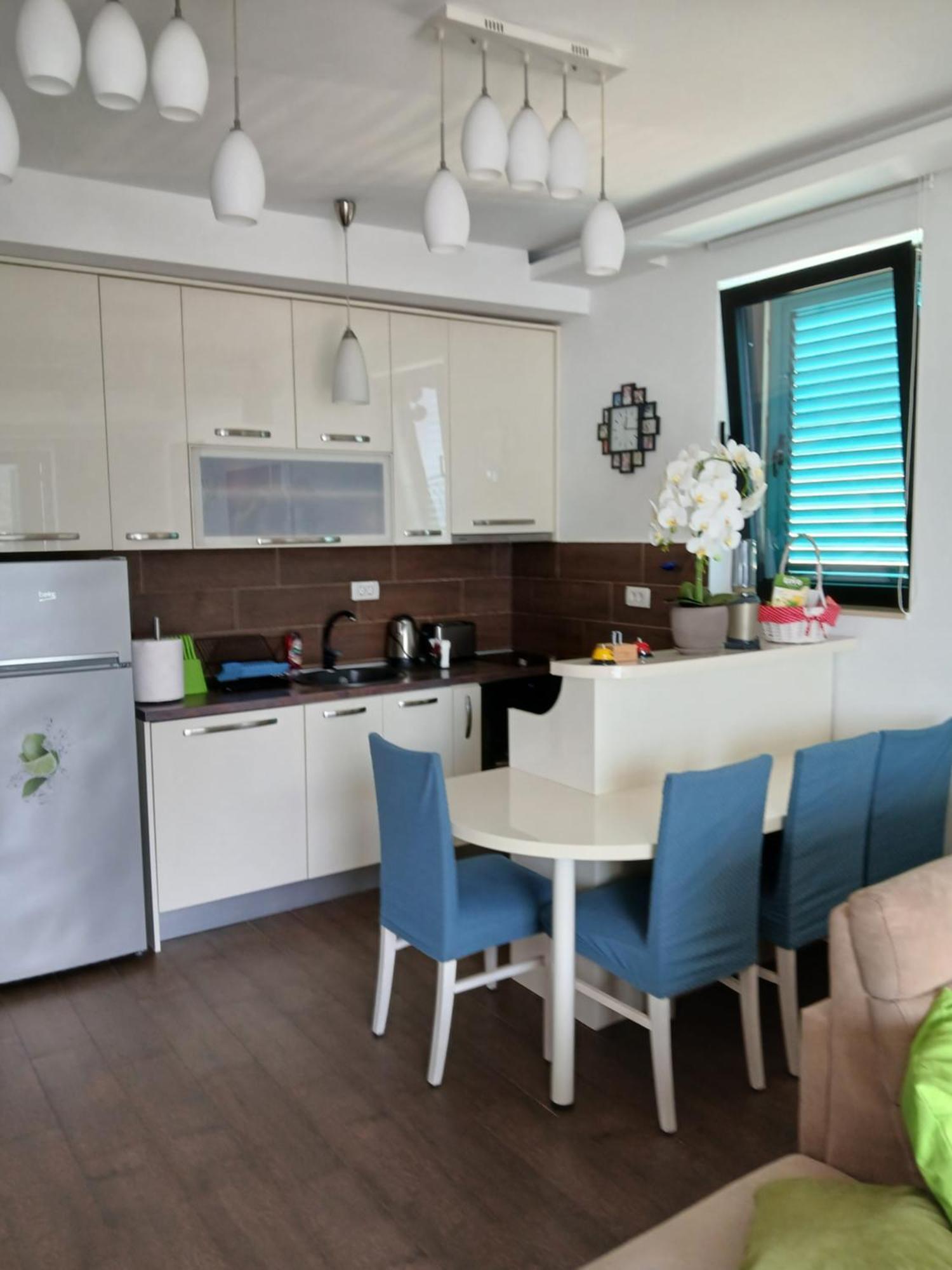 Apartment Funny Kotor Luaran gambar