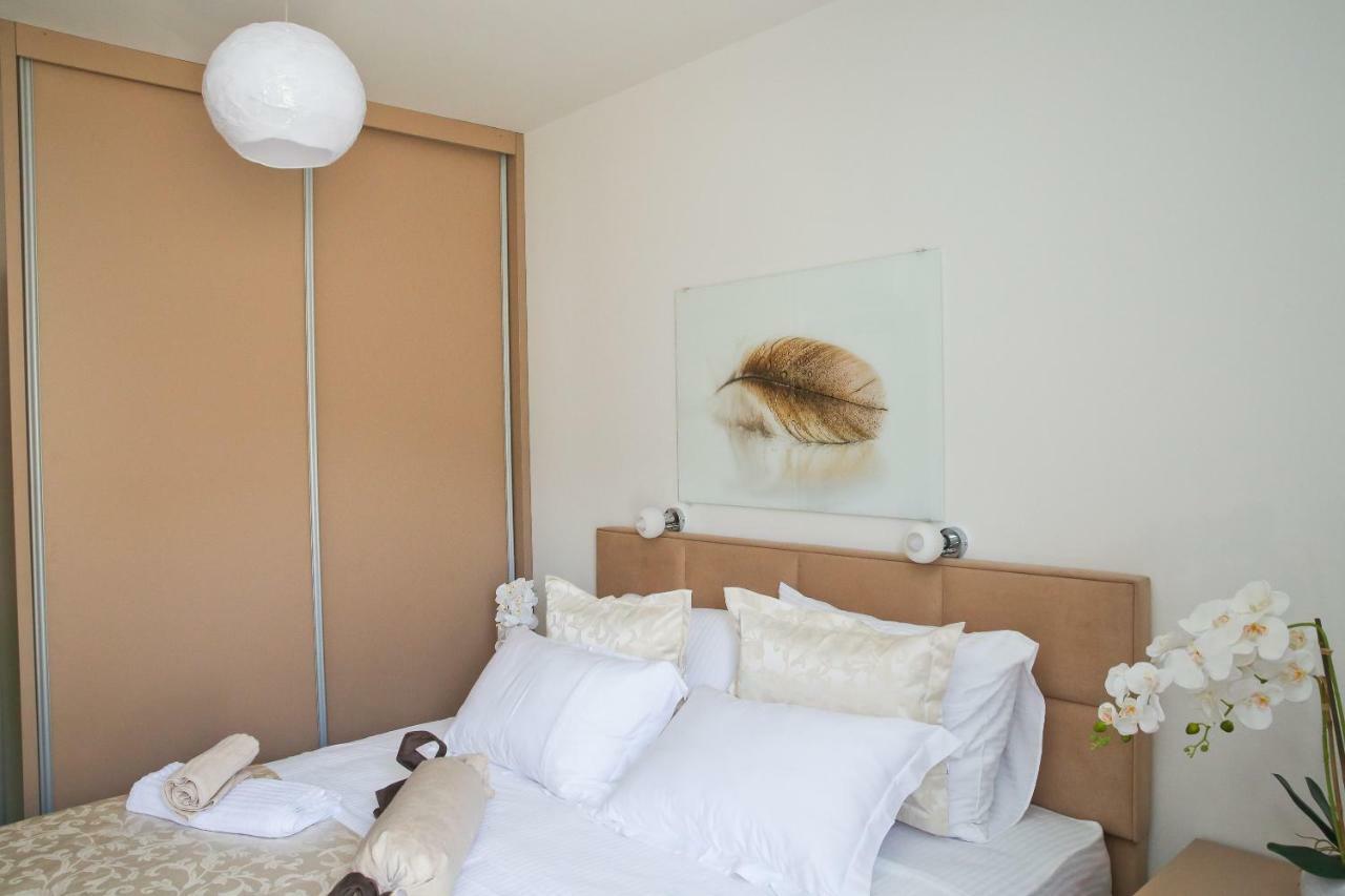 Apartment Funny Kotor Luaran gambar