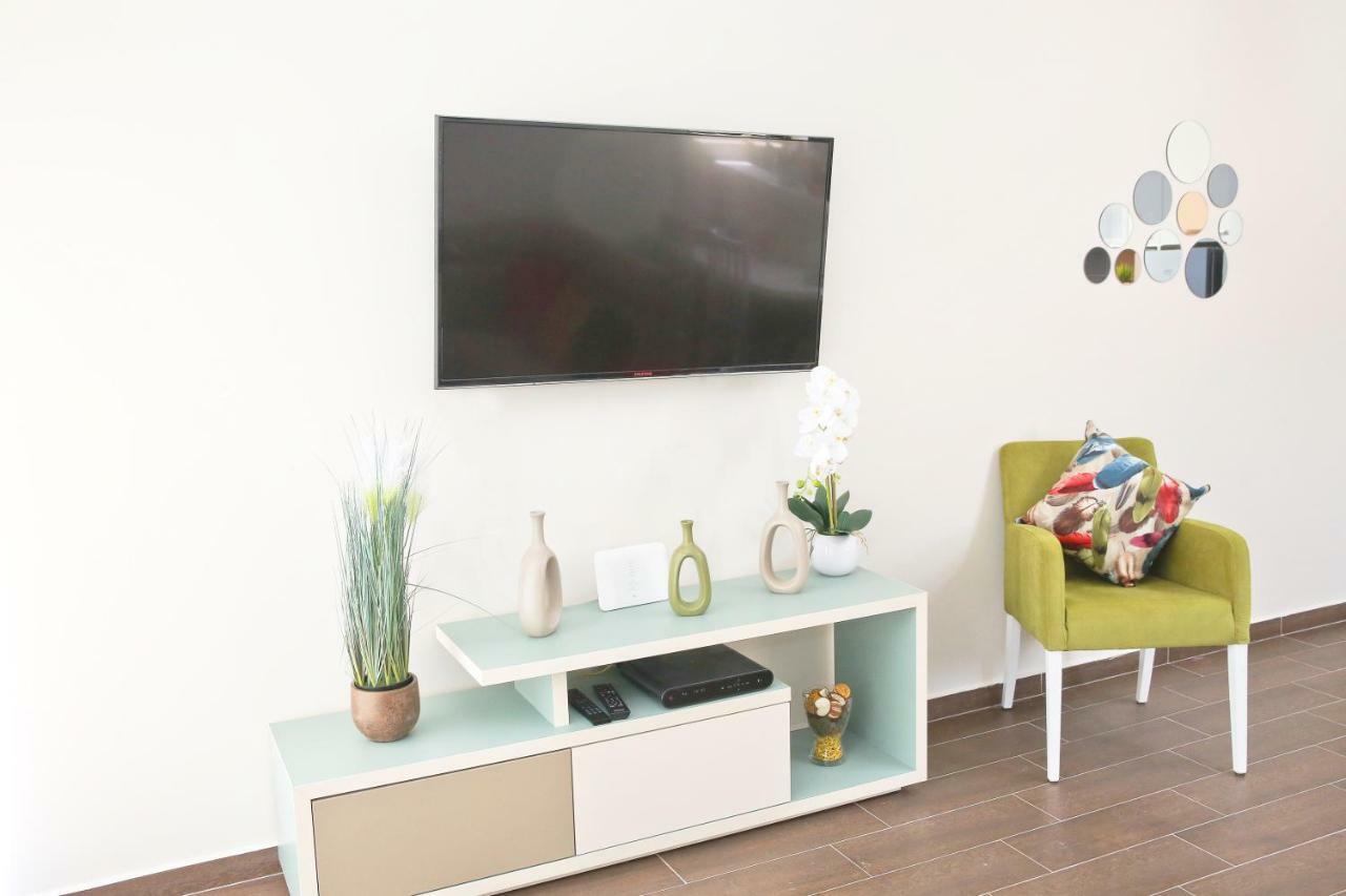Apartment Funny Kotor Luaran gambar